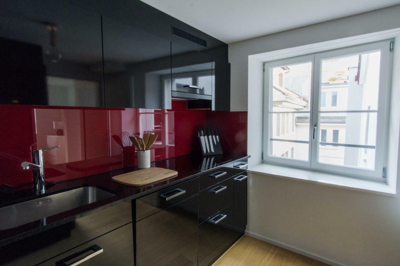 Kobi Apartments Hirschenplatz Люцерн Екстериор снимка