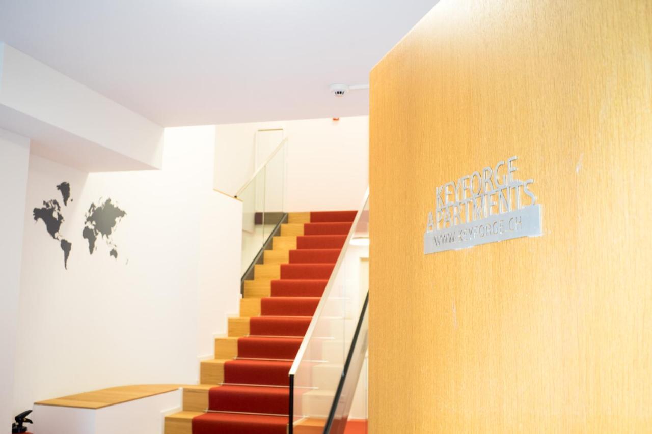 Kobi Apartments Hirschenplatz Люцерн Екстериор снимка