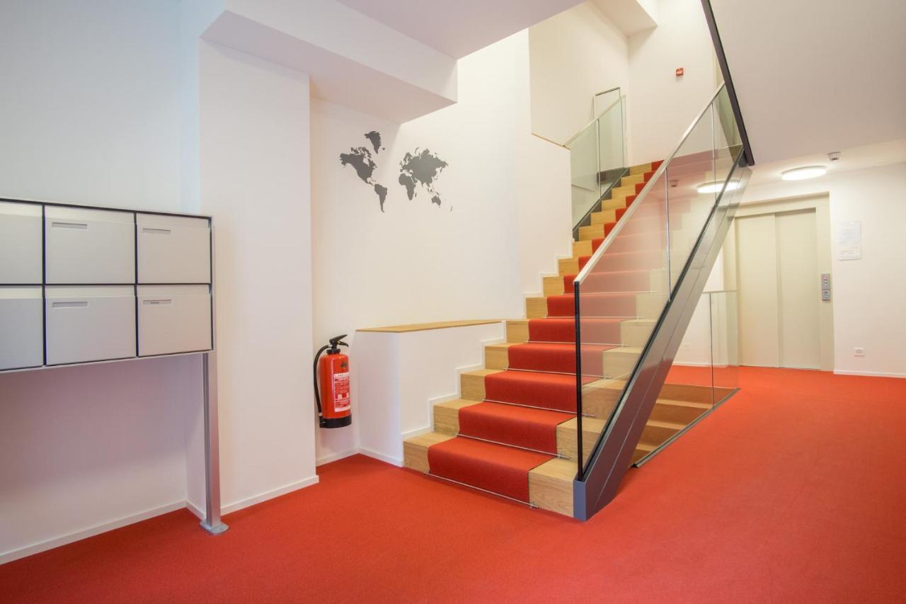 Kobi Apartments Hirschenplatz Люцерн Екстериор снимка